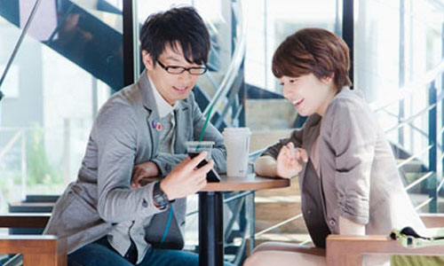 原來他們都用這個交友！4大外國人超愛用的交友APP GQ、Tinder、火種、Down 、Omegle