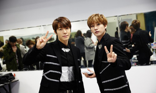 妞快報：銀赫身高偷灌水 團員快嘴掀兄弟底 妞快報、銀赫、身高、疑雲、鞋墊