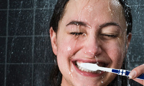 邊洗澡邊唱歌、刷牙、思考各代表…？沐浴習慣心理測驗 洗澡、唱歌、刷牙、思考、想事情