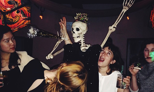 網路爆紅骷髏真實身分竟是...？！白骨精的歡樂日常生活 IG、Instagram、骷髏頭、時尚、日常