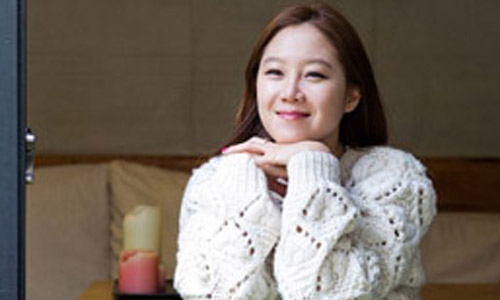 想著未來，而不是追隨當下！孔曉振的3個穿搭秘訣 VOGUE、沒關係，是愛情啊!、孔孝真、未來性、主君的太陽