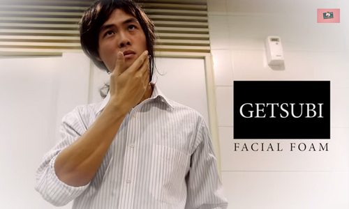 攏系假欸啦！爆笑影片點出廣告vs.現實的差別 廣告、現實、夢幻、青春、美化