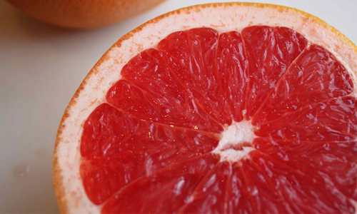 對付惱人腳後跟死皮！凱特布蘭琪獨家自製磨砂膏 VOGUE、凱特布蘭琪、保養、DIY