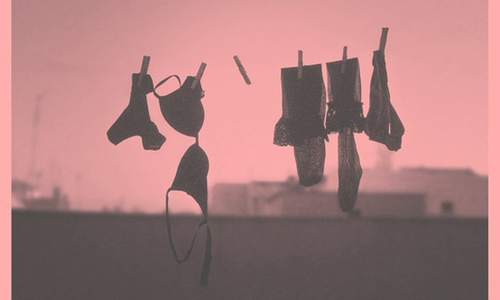 請短評一下妳的奶奶～女孩對胸部的真心話老實說 胸部、THE CUT、乳癌、哺乳、雜誌、女孩、女人、訪問、繪畫