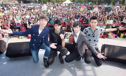 校園演唱有他們就夠嗨！不僅帥更會唱的「老鷹四少」 老鷹四少、校園演唱、畢書盡、陳勢安、陳彥允、李玉璽、校園演唱、朱俐靜、勢在必行、演唱會