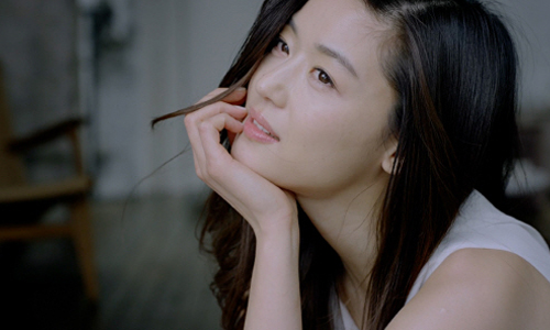 「以油攻油」才厲害？！換季時少不了的保養秘訣大公開 保養、油、橄欖油、玫瑰果油、堅果油、換季、沈予希、補水