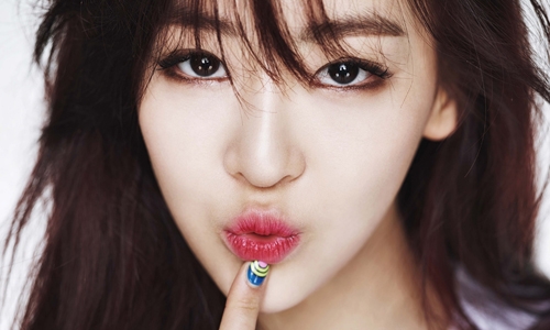 唇蜜可增加親密感！避免地雷的「情人節禮物」挑選法 情人節、禮物、沈予希、情侶、送禮、化妝品、保養品、挑選、香水、唇蜜、口紅、刷具、洗面乳