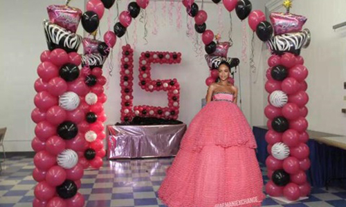 頂著鳥巢頭出席頒獎典禮？眾星紅毯造型淪為鄉民手中玩物 惡搞、Meme、葛萊美、Grammy Awards、蕾哈娜