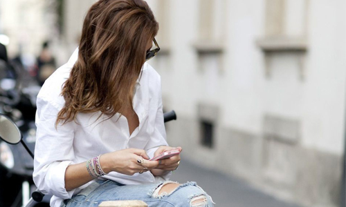 給寶貝衣物正確呵護！常見布料清潔保存法 VOGUE、保存、清潔、衣服、手洗