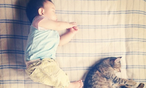 嘴邊肉＋包屁衣根本無敵啊！寶寶的萌點全方位分析 萌點、可愛、寶寶、嬰兒、尿布