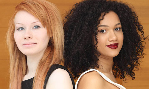 外型、性格不同依舊感情好！英國黑白正妹雙胞胎姊妹花 英國、雙胞胎、黑白雙胞胎、姊妹、親情