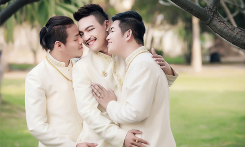 男男男戀成正果　世界首例3P同志結婚 男男、男男戀、同志、結婚、婚姻、同性、成婚、禮堂、紅毯、世界、首例、泰國、三人行、同性戀、戀愛、愛情、戀情、愛戀、性別、多元性別、LGBT、3P