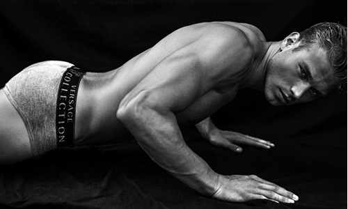 工頭變男模！22歲爆紅小鮮肉Matthew Noszka 男模、帥哥、時尚、壯、養眼