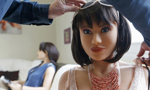 男生看了都想要！深入揭密性愛娃娃的製程實照    Vincent Kessler、攝影、性愛娃娃、路透、實照