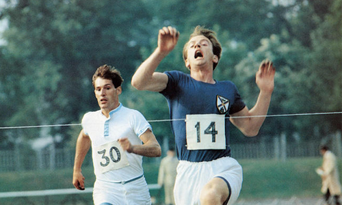 只要做出任一首這輩子就躺著賺 影劇永遠用不膩的經典配樂 Bee Gees、電影、經典、配樂、火戰車