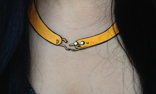 想要老皮掛在你身上一整天嗎？可愛又有型的探險活寶項鍊幫你實現 探險活寶、項鍊、飾品、首飾、阿寶