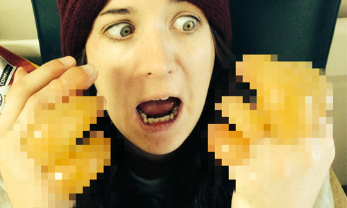 寒夜喝醉隨地睡　手指凍成3倍粗、水泡超恐怖！ 冬天、寒冷、恐怖、水泡、手指