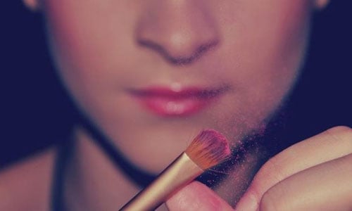 好姊妹也別共用個人用品！刷具傳染病菌27歲女半身癱 刷具、衛生、感染、金黃葡萄球菌、癱瘓