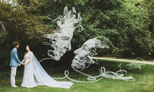 和你纏綿到天涯海角！藝術家送新婚妻的結婚禮物超浪漫 Benjamin Shine、Entwined、婚禮、結婚、禮物、交往、絲帶、緞帶、靈感、藝術、公共藝術、溫馨、浪漫、驚喜、藝術