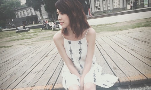 妞快報：「訓練自己一個人的成長」許瑋甯跨冷靜期宣告單身？！ 妞快報、阮經天、許瑋甯、分手、單身