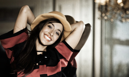 卓別林的孫女差點成為龐德女郎！ 奧娜卓別林Oona Chaplin 星三代、卓別林、奧娜卓別林、Oona Chaplin、權力遊戲