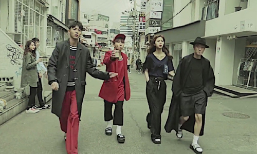 中二病根本帥到掉渣 劉世允攜男模穿拖鞋霸氣掃街開唱 中二病、我們吵架了、劉世允、朱宇宰、男模