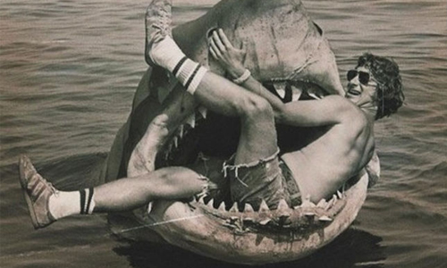 佛地魔私下超愛找鄧不利多泡茶聊是非？直擊經典電影的搞笑幕後花絮 電影、花絮、幕後、大白鯊、漢尼拔