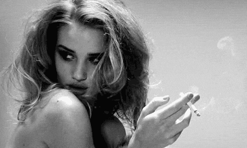 終於可以打卡下班？女孩性愛後做這5件事讓男生一秒幻滅 SEX、性愛、想法、NG、打擊