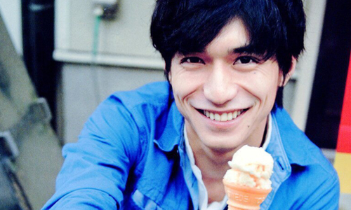 竟然有帥哥餵食吃冰？！「日本冰淇淋博覽會」百種冰品沁涼登場 愛玩妞、日本、冰淇淋、特展、博覽會、限定、黃金週、東京、帥哥、甜品