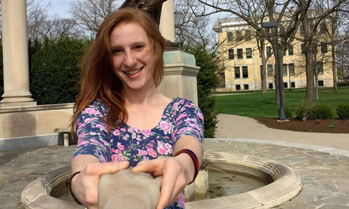 性轉版「我北鼻幫我拍」 真相竟然是...... 自拍神器、搞笑、Selfie Arm、自拍