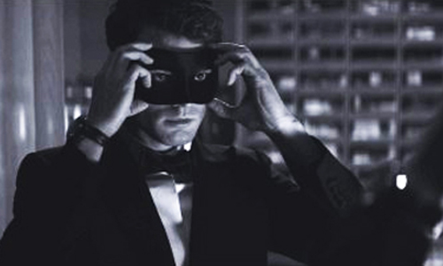 本週電影大記事：這次是甚麼新play...《格雷》續集首支前導預告釋出！ 格雷的五十道陰影：束縛、格雷的五十道陰影、fifty of shades、fifty shades darker、小丑、自殺特攻隊、金牌特務、科林佛斯、復仇者2、奧創紀元