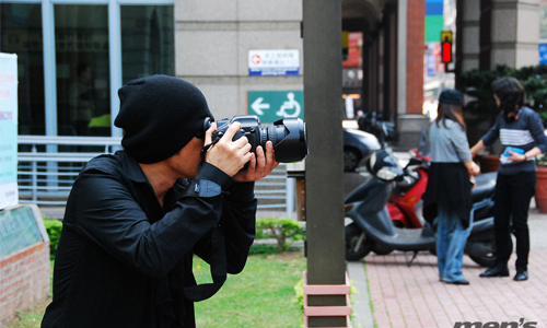 [友站新聞]【UNO PEOPLE】永瀨正敏 讓心意直達畫面 men's uno、永瀨正敏、攝影師、攝影展