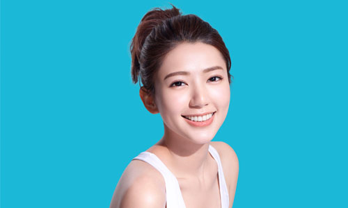 [新聞稿] 夏日必搭 防曬專科 水感小藍 搭上Q10小橘 100%礦泉水的清透！感覺跟沒擦一樣！ 專科、日本礦泉水、防曬乳、嬰兒肌膚、易洗淨配方、無添加礦物油、無香料、無色素