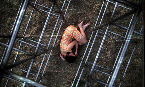 「我想像普通人一樣活下去。」厭食症倖存者系列攝影 Fritz Liedtke、藝術、攝影、厭食症、暴食症