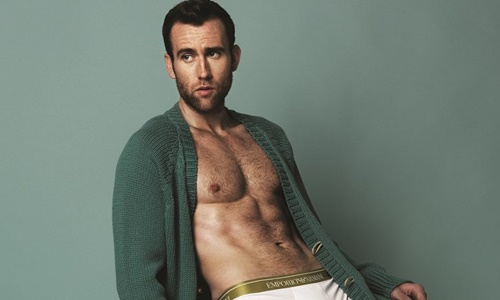 妞快報：「奈威」露肌登雜誌真的「長大」了！JK羅琳神回覆笑歪粉絲 妞快報、奈威、馬修路易斯、腹肌、JK羅琳、神回覆