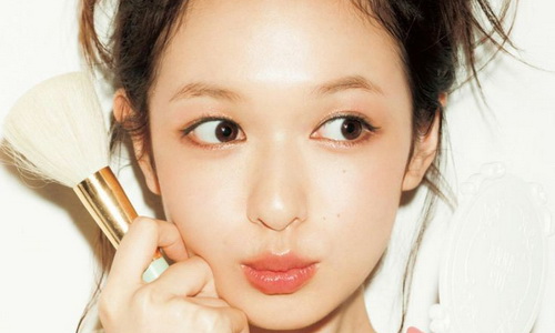 化妝新手懶人包！沒準備會後悔的10樣實用小工具 化妝、上妝、初學者、新手、工具