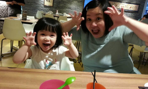 妞快報：42歲的「粉紅豬」不怕當高齡產婦 「意外懷孕」好幸福！ 妞快報、粉紅豬、高齡、產婦、意外