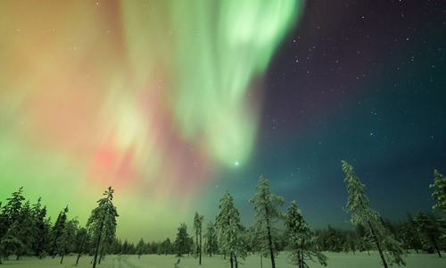 看見極光會幸福一輩子！跟著芬蘭攝影師見證北歐夢幻極光 Wanderer、流浪者、Tiina Törmänen、北歐、極光、攝影、芬蘭、藝術、星空、幸福之光、藝術
