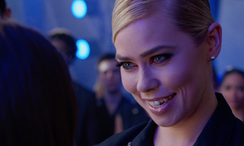 眼神可以不要這麼殺嗎 歌喉讚 氣勢超強反派 布芮琪約夏森birgitte Hjort Sorensen 布芮琪約夏森 Birgitte Hjort Sorensen 歌喉讚2 歌喉讚 Pitch Pefect 名人娛樂