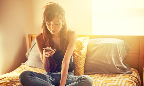 都不更新動態也不行？扼殺愛情的9種壞習慣盤點 約會、消極、掃興、熱戀期、學習、分享、低調、井底之蛙、3C、社交