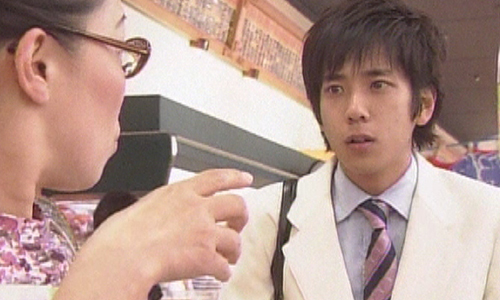 比妳還會跟老闆抬槓、殺價！有個體內住了大媽的男友的話…… 大媽、男友、歐巴桑、殺價、打包、精打細算、主婦、常識