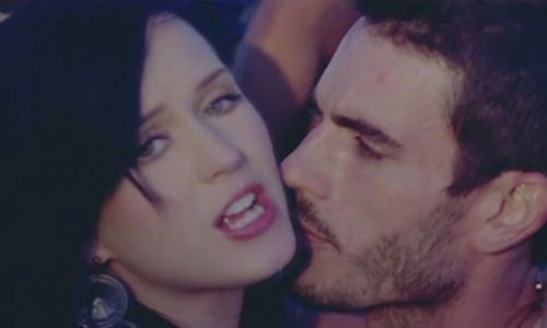 答不出來不要說你是粉絲！看凱蒂佩芮MV截圖猜歌大會考 凱蒂佩芮、Katy Perry、歌、MV、猜猜、截圖