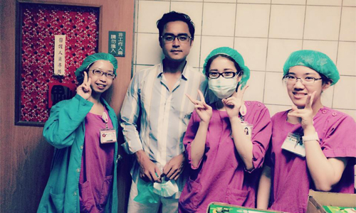 妞快報：心疼塵爆意外醫護超時工作  明道親送雞精至第一線打氣 塵爆、八仙、醫護、明道、蝙蝠俠、林俊傑、我為你祈禱、 I Pray For You