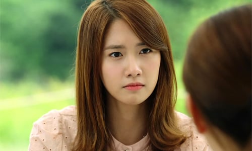 「你幹嘛化妝啊！」開始打扮後會聽到的6句翻白眼語錄 OL、化妝、打扮、中學、三八、翻白眼、熱褲、妹妹頭、穿搭、外貌協會、偏見、冒犯、短裙