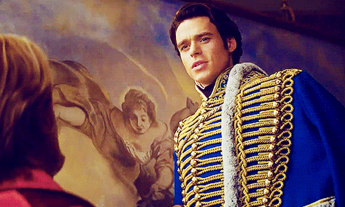 他原來有兄弟？！迪士尼將推出首部王子真人版電影《白馬王子》 仙履奇緣、白馬王子、Prince Charming、理查麥登、基特哈靈頓、真人、電影