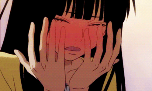 這確定不是羞恥play嗎？萬能行李箱15秒變身辦公桌隨時開工 行李箱、辦公桌、快速、惡搞、好笑、吃飯、機場、公園、畫畫、化妝、打牌