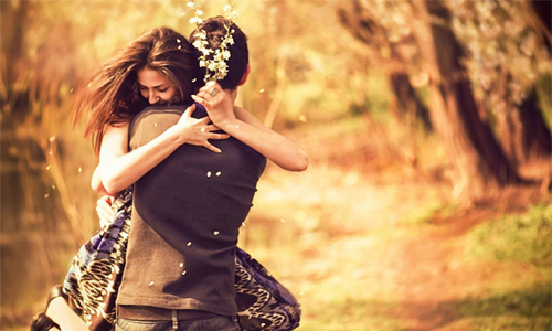 男友不敢吃臭豆腐的模樣也太萌！跨國戀會發生的7件好事 跨國戀、外國、文化、浪漫、遠距離