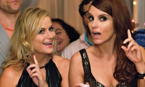 中年婦女釋放心中的派對動物！《歌喉讚》導演新片《Sisters》 週六夜現場、Sisters、Jason Moore、蒂娜費、艾咪波勒