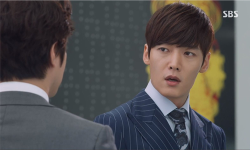 穿戴名牌果然更加分？第一印象的8個有趣事實 第一印象、偏見、刻板印象、可靠、名牌