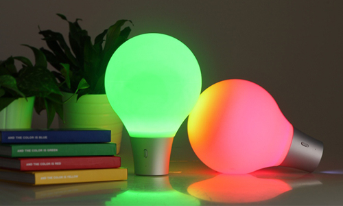 喜歡什麼色，吸一下就有！3款神奇吸色商品大揭密 色彩、燈具、文具、筆、設計、觸控筆、吸色